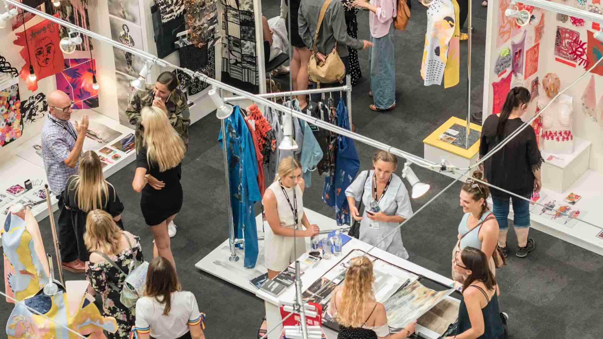 How to exhibit at trade show1