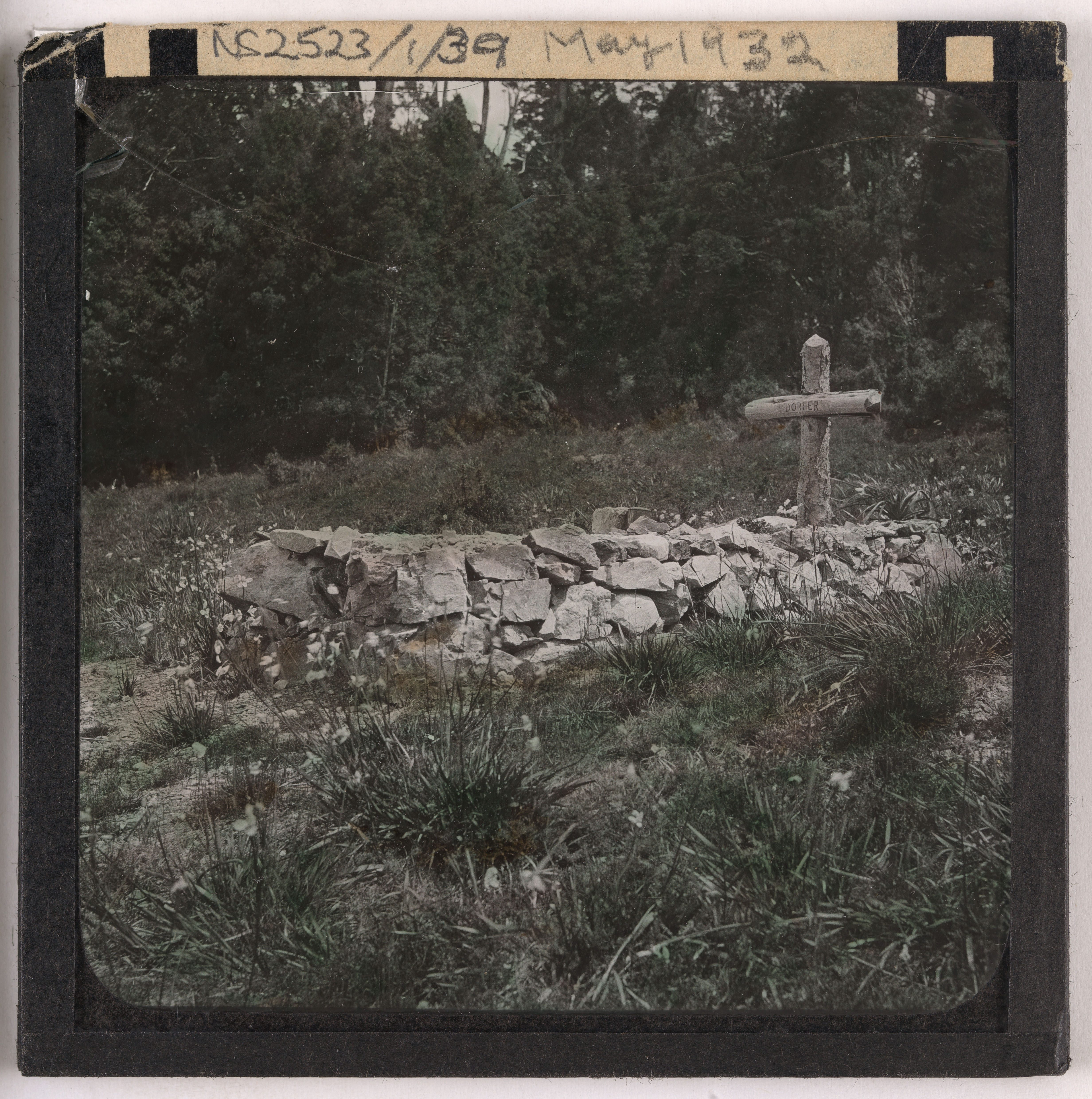 Gustav Weindorfers grave May 1932 F Smithies Collection Tasmanian Archives NS2523 1 39