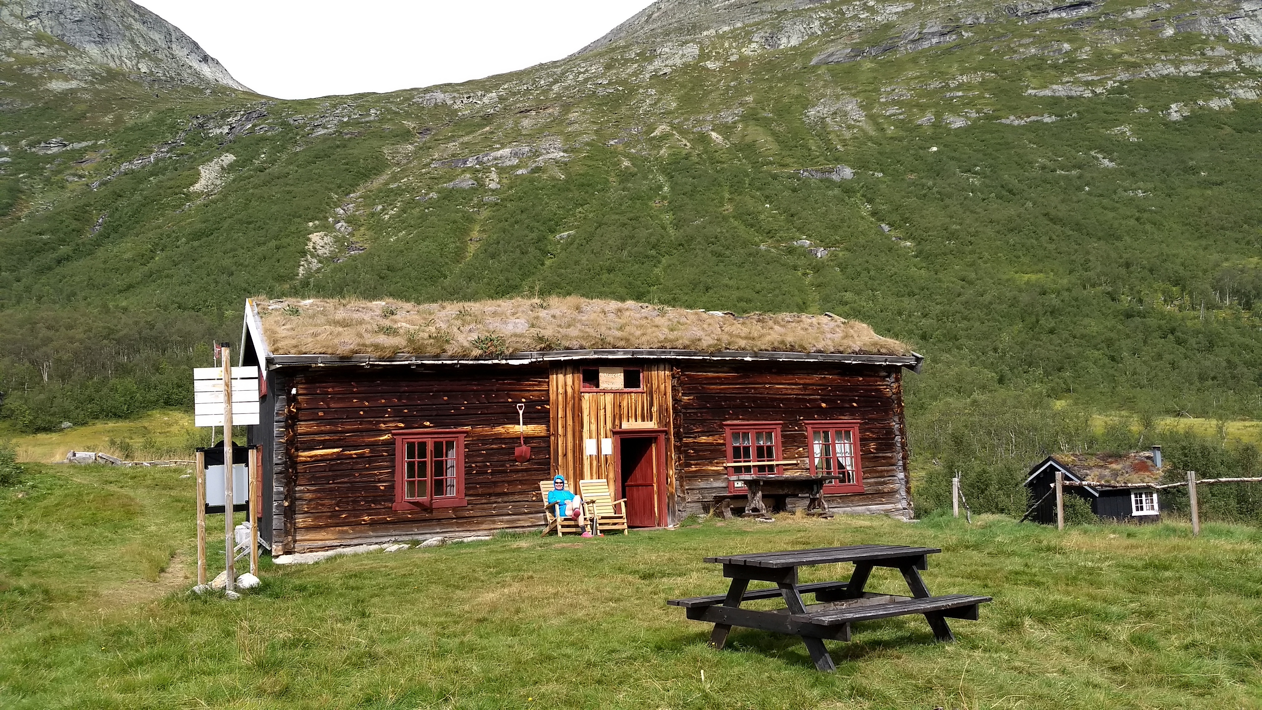 Membership of the Norwegian Trekking Association is a good investment if you intend to hike from hut to hut (Vassendsetra-Trollheimen)
